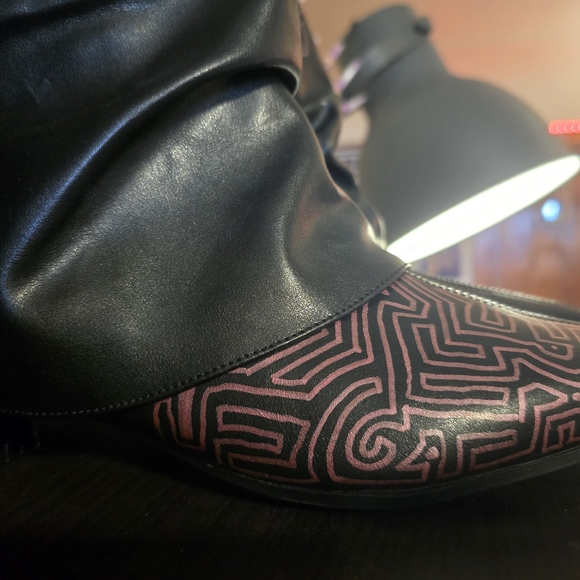 HANDCRAFTED Upcycled Faux Leather Black Boots HANDPAINTED Kitten Heel Ankle Shoe - Picture 5 of 17